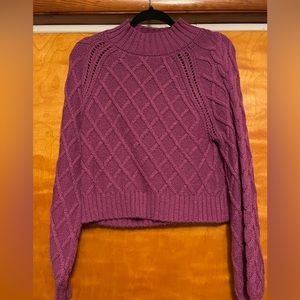 American Eagle sweater